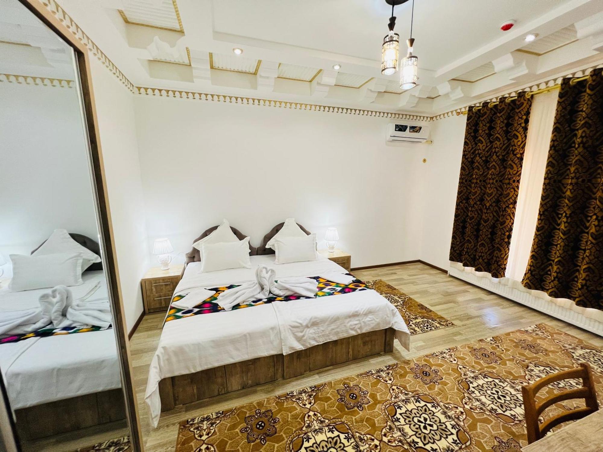 Lola Boutique Hotel Bukhara Eksteriør billede